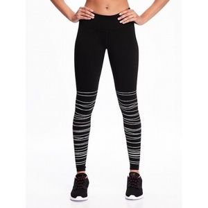 Old Navy Black / White Leggings